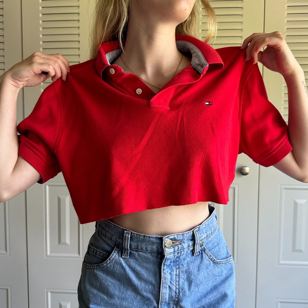 Tommy Hilfiger Red Cut Cropped Top, Size Medium